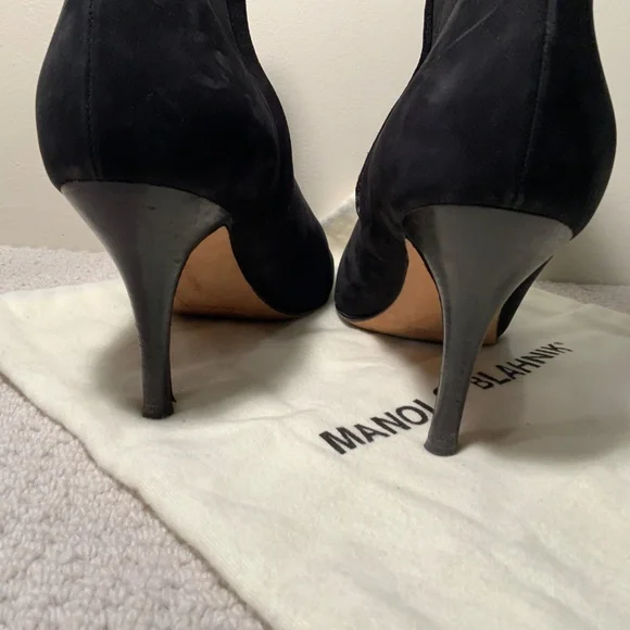 Manolo Blahnik Black Suede Bootie - Picture 4 of 6